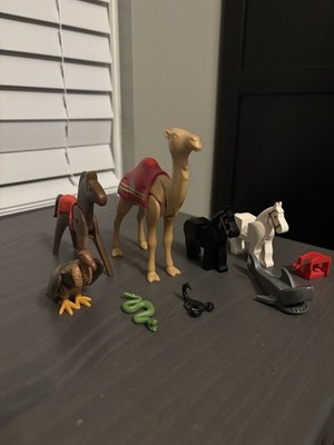 Assortment of LEGO Animal & PLAYMOBIL Animal Figures (Includes 8 Animal Figures)