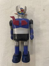 Bandai Mazinger Z Mini Tin, Die-Cast, Moves well, Chest fire broken, Used