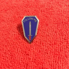 US ARMY INFANTRY SCHOOL FORT BENNING, GEORGIA  FOLLOW ME HAT PIN 1 INCH