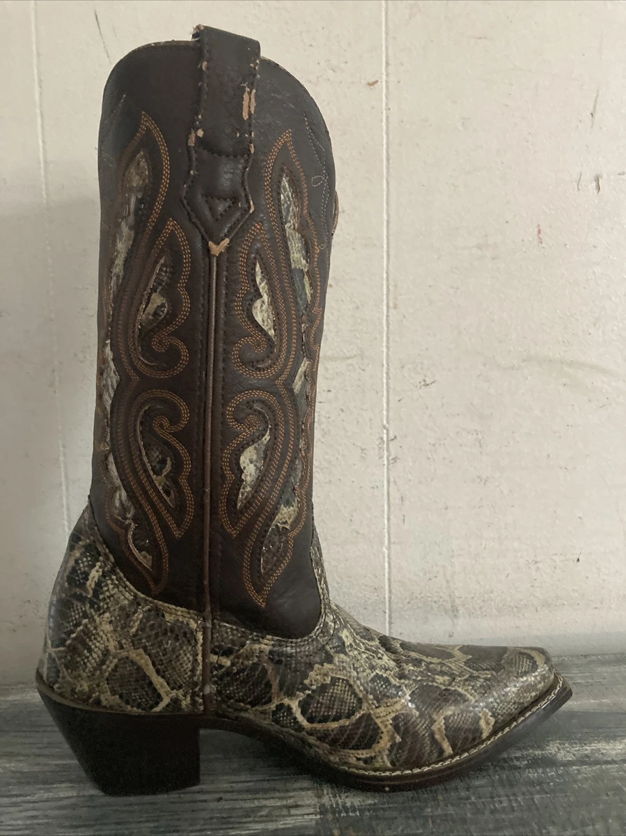 Laredo women's snake store underlay western boots
