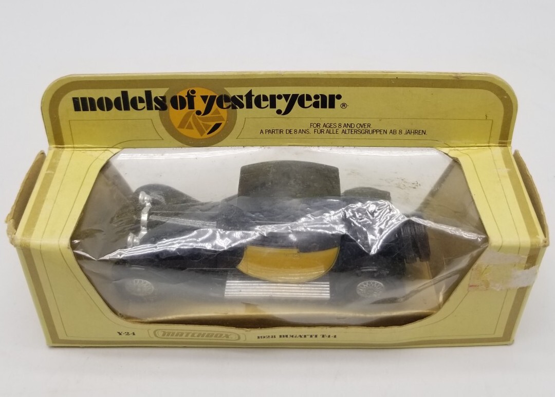 Matchbox Models of Yesteryear 1928 BUGATTI T44 Y-24 Black Yellow