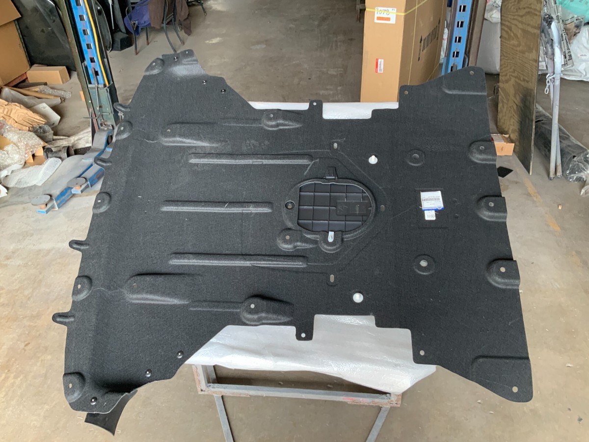 FRONT BELLY PAN MOPAR 68377818AF | eBay