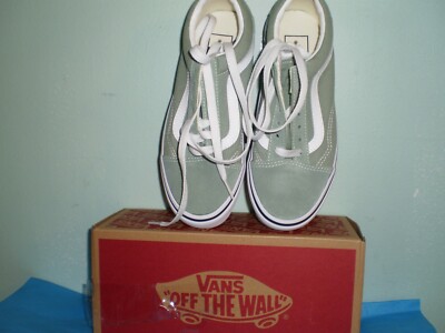 VANS WOMEN OFF THE WALL CANVAS SNEAKERS SIZE 5
