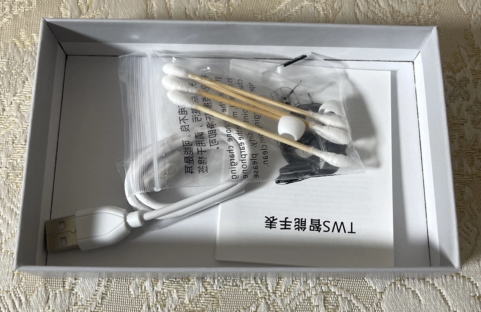 Smartwatch com fones de ouvido masculino smartwatch 2 em 1 TWS fone de ouvido branco - Imagem 3 de 3