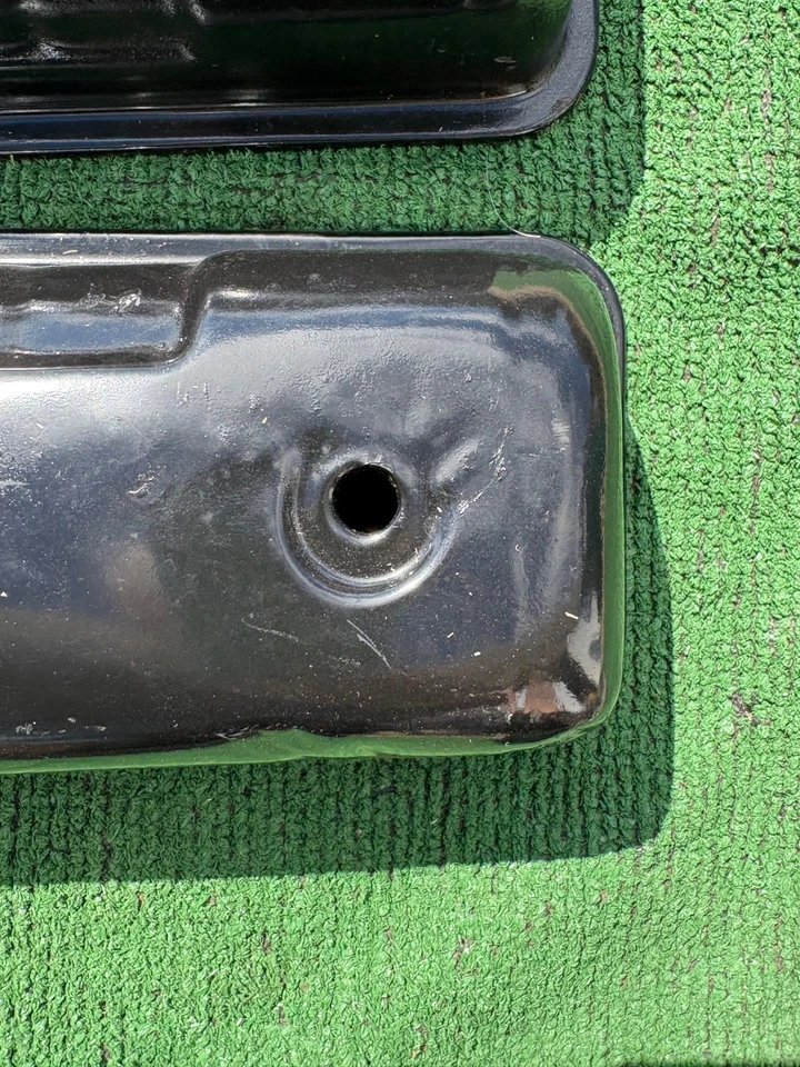 1957 Ford Y block valve covers 1955 1956 Fairlane 272 292 motors Foto 4 de 4