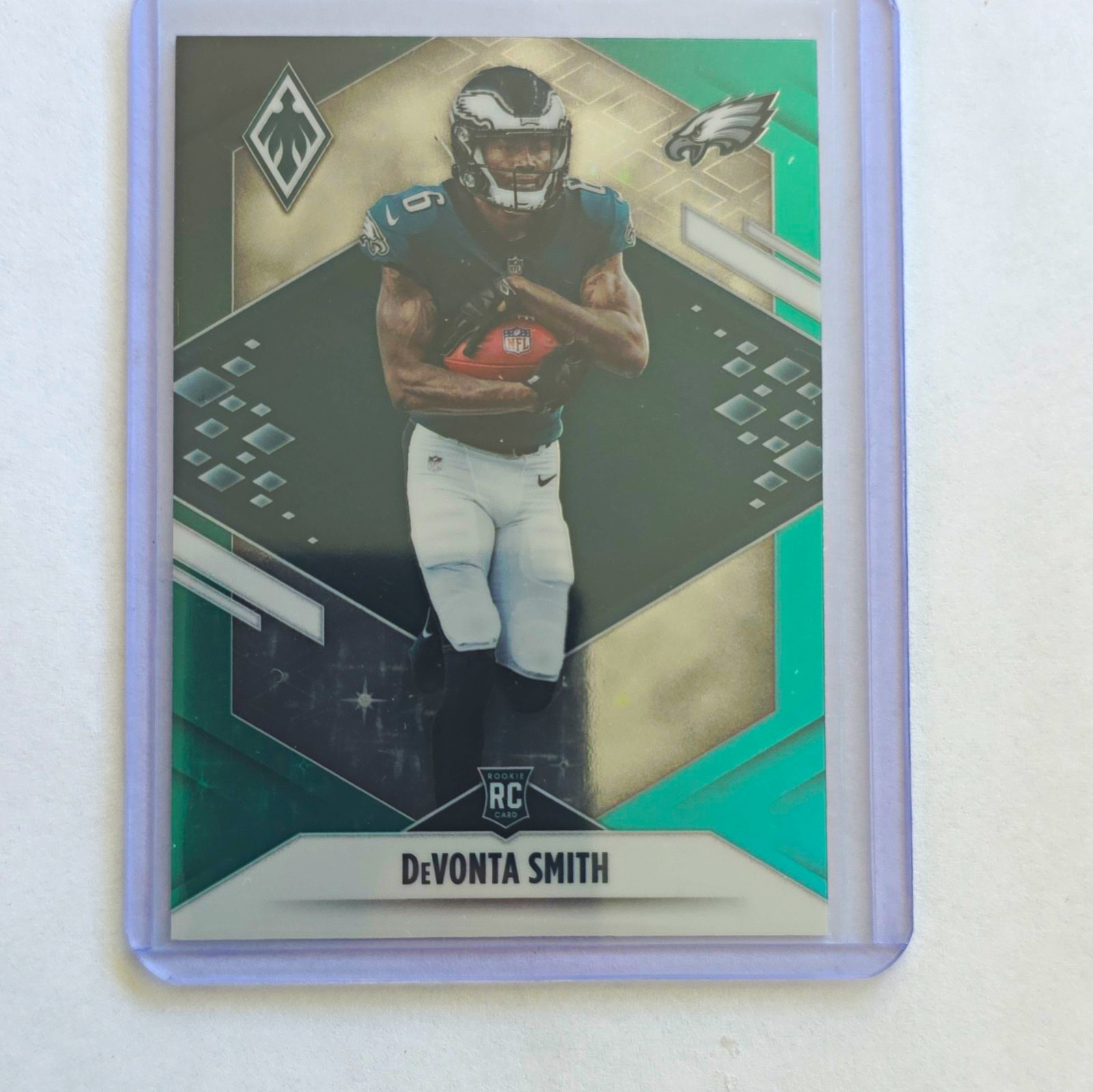 Panini Phoenix Football Celestial 2021 Rookie DeVonta Smith #107 Eagles
