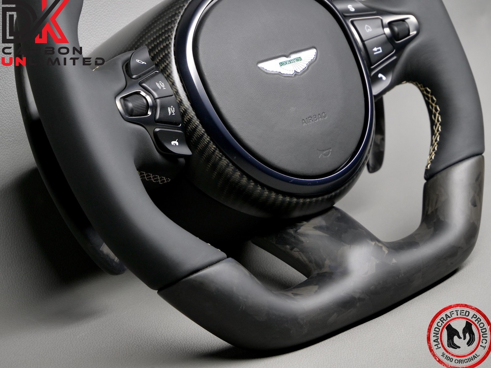 Aston Martin Vantage DBS DB11 Sand Storm Ring Matte Forged Carbon Steering Wheel