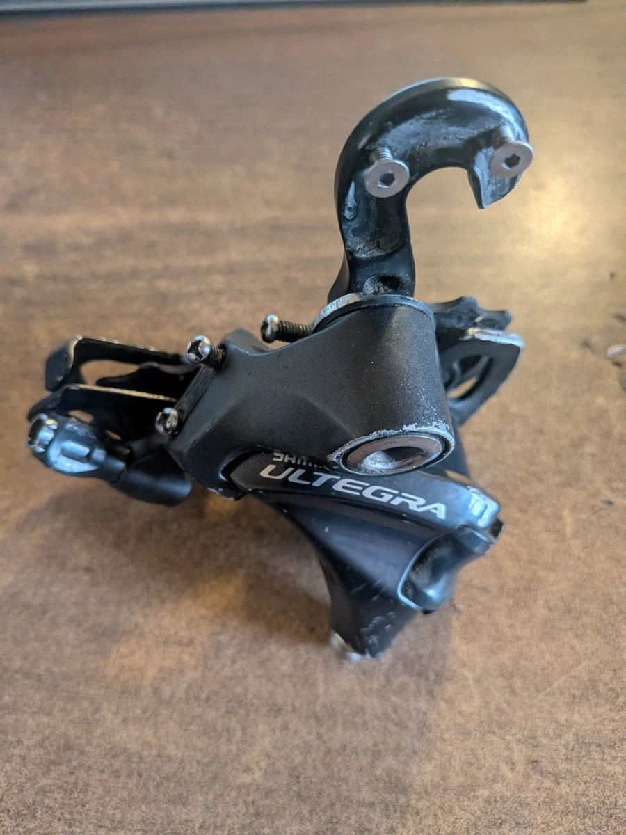 Dérailleur Arrière Shimano Ultegra R8000 – Cage Moyenne, Compatible 11-30 Ou 11-34T, Technologie Shadow Pour Une Transmission Fluide