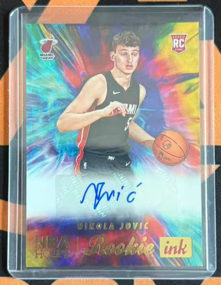 Nikola Jovic 2022-23 Panini NBA Hoops Auto Rookie Ink RC Miami Heat -12.5
