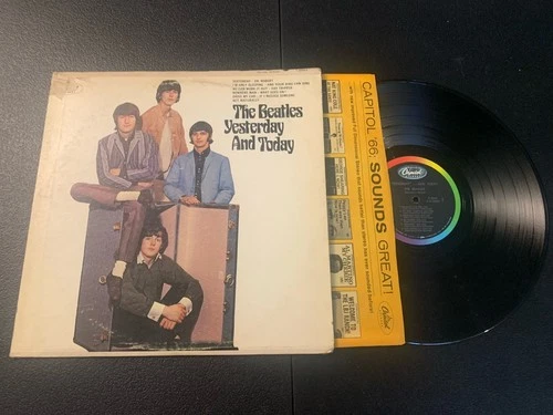 The Beatles Yesterday And Today MONO T-2553 1966 Capitol Inner Vinyl VG+