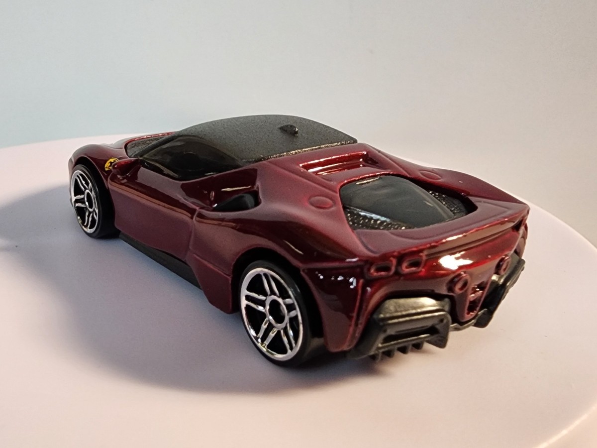 2025 Hot Wheels FERRARI SF90 STRADALE HW Motor Show 5 Pack / A30
