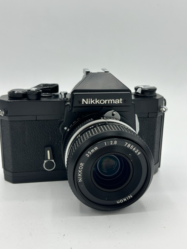Nikon Nikkormat FT2 W/Nikon NIKKOR 35mm F/2.8  (NOT TESTED)