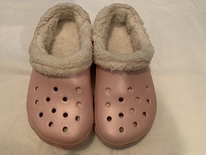 fuzzy winter crocs