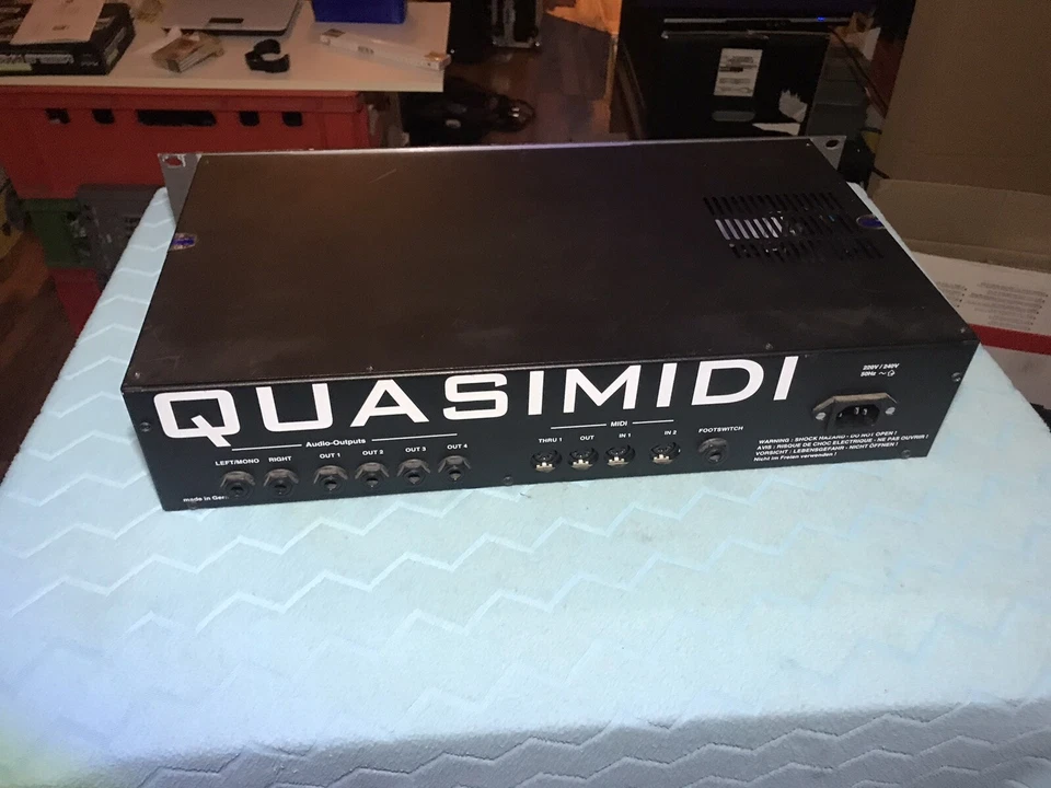 Quasimidi Quasar - Bild 2 von 2