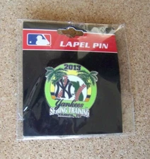 2013 NY New York Yankees Spring Training Florida round lapel pin