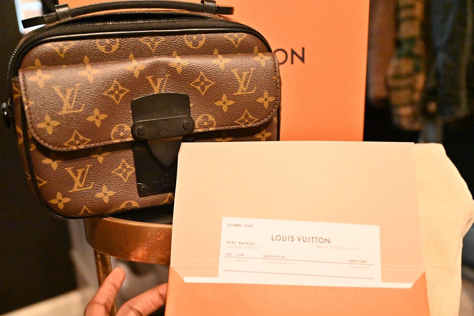 Louis Vuitton S Lock Messenger Crossbody Messenger Bag • Monogram Macassar