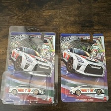 Hot Wheels Silver Series Lot of 2 2017 Nissan GT-R R35 7-Eleven 1:64 w/Protector