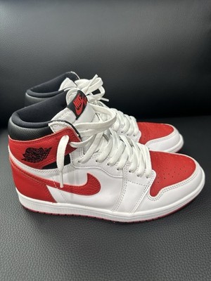 2022 Air Jordan 1 Retro High OG 'Heritage Red And White Size 8