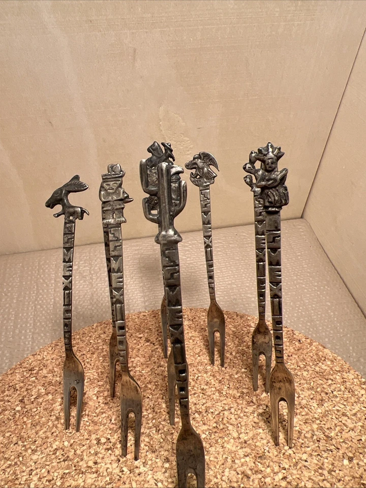 Tenedores de cóctel de plata esterlina tribal estilo mexicano-azteca que se venden los 9 4 $200 Foto 4 de 4