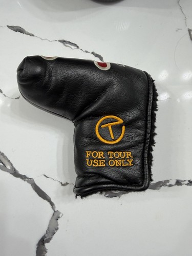 Scotty Cameron circle t red x headcover