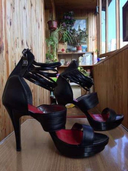 Women Emilio Pucci Heels Black 36