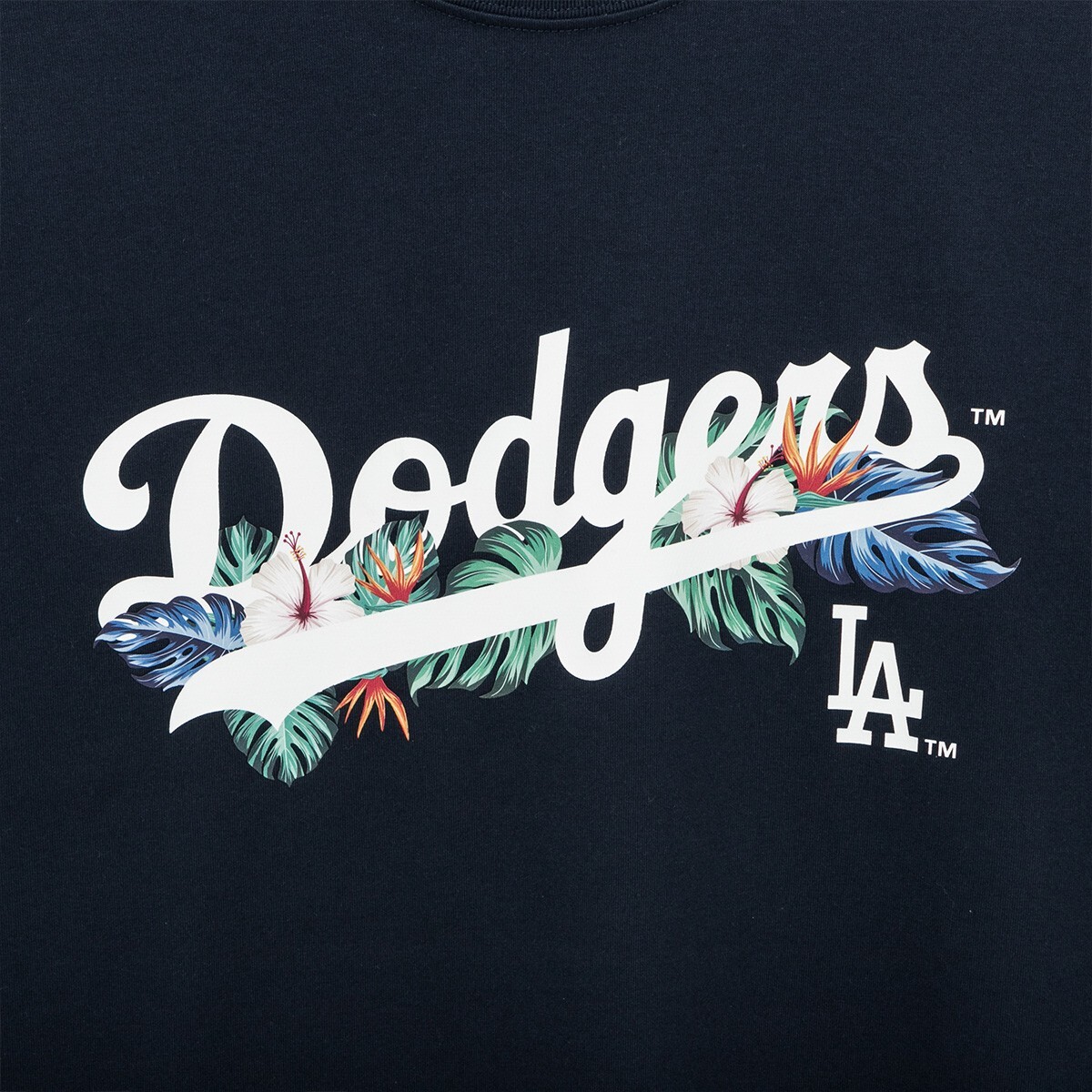 ☆New Era☆ MLB LA Dodgers Flower Script T-Shirt Evening Blu New Era MLB LA Dodgers Flower Script T-Shirt, Navy | eBay