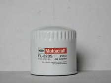 92-2008 CROWN VICTORIA MARQUIS MARAUDER TOWN CAR OIL FILTER MOTORCRAFT 820S CASE