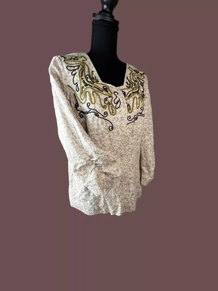 Chaqueta ligera vintage Coldwater Creek adornada Foto 3 de 4