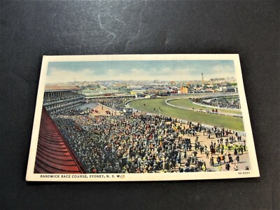 Randwick Race Course, Sydney, N.S.W. , Australia - Unposted Linen Postcard.  