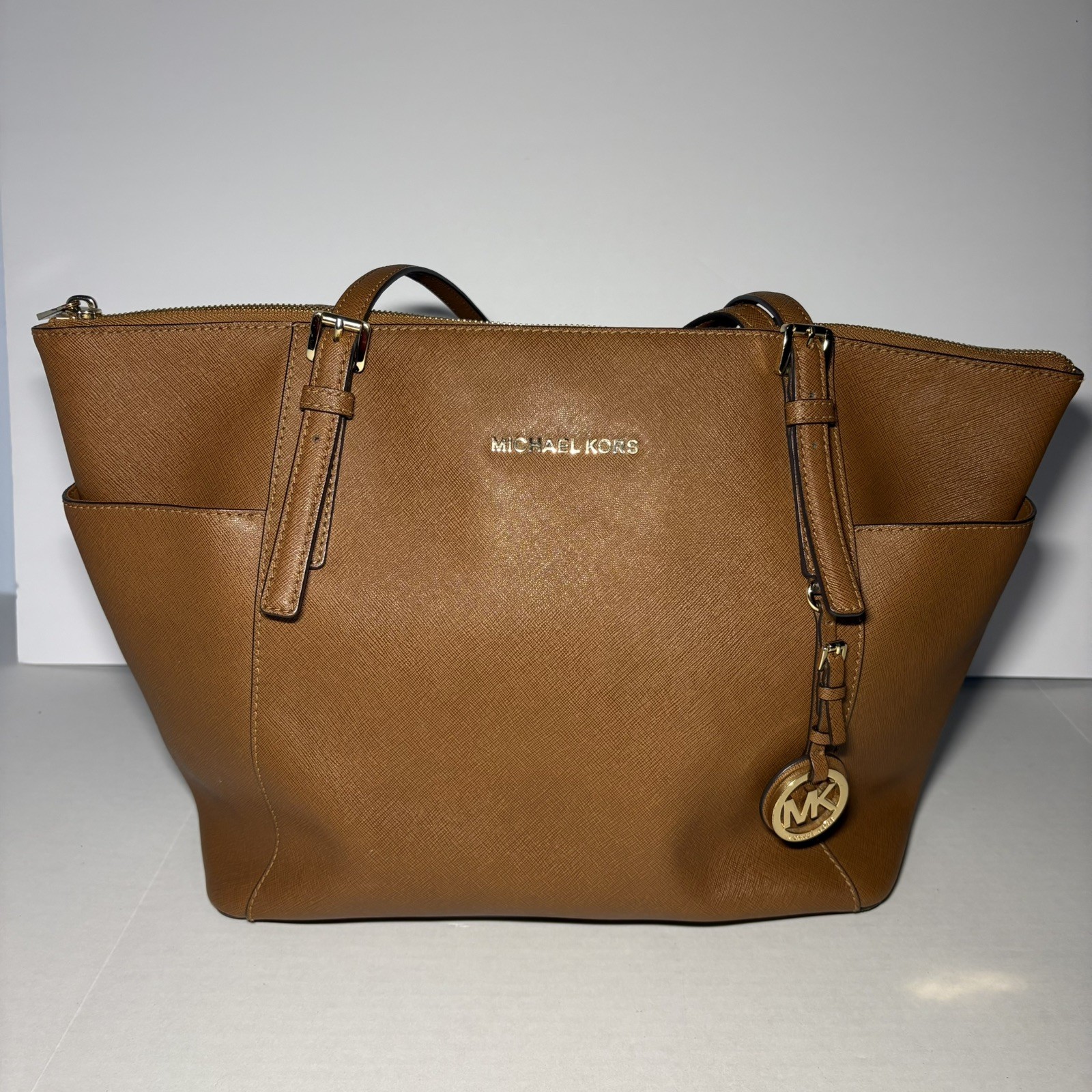 Michael Kors Jet Set East West Leather Brown Tan Tote Bag Purse Shoulder
