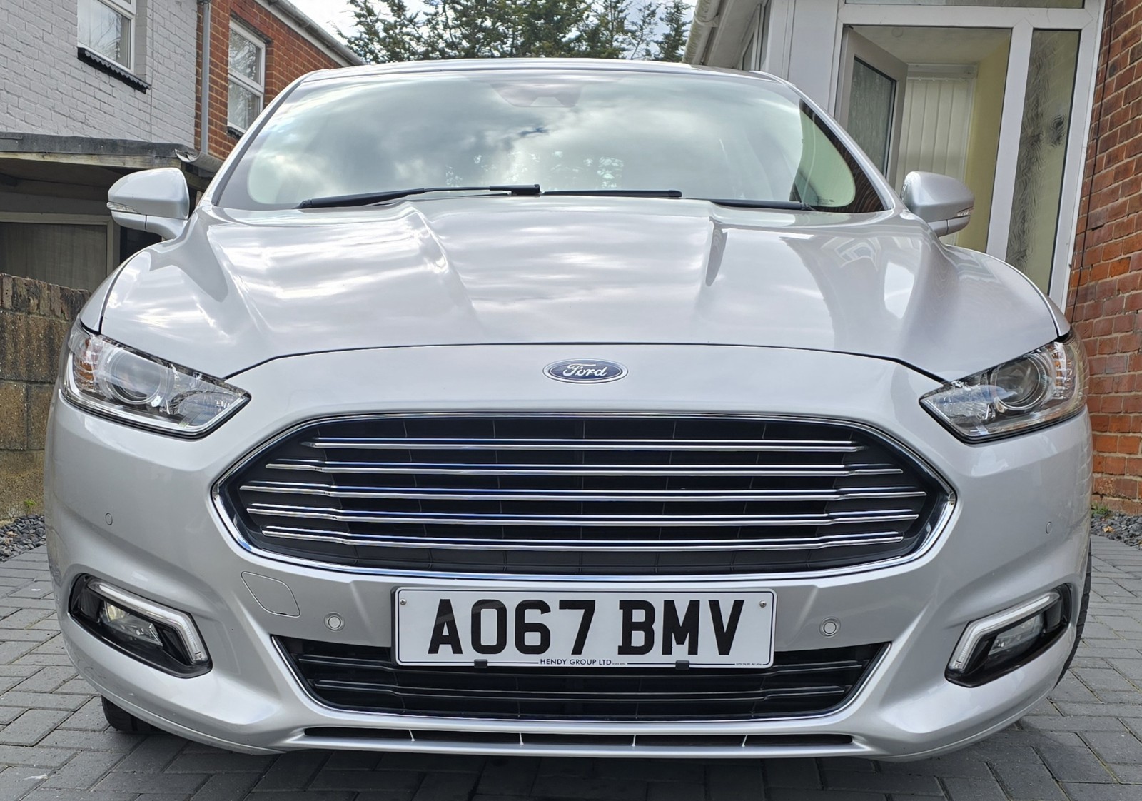 2017 Ford Mondeo 180 Auto Titanium. 2yrs Ford Warranty. New Cambelt/Waterpump.