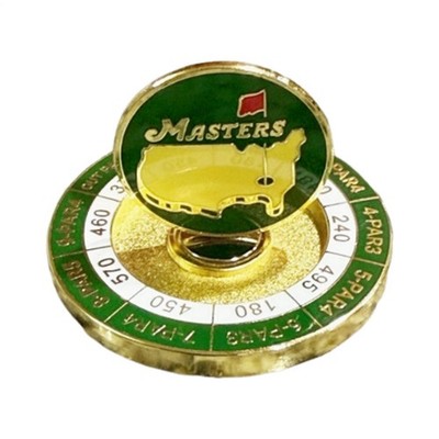 Die Masters-Golfturniermünze mit Ballmarker und Augusta National Yardages