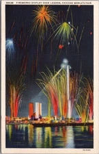 1933 CHICAGO WF Postcard "FIREWORKS DISPLAY OVER LAGOON" Curteich Linen 36A36