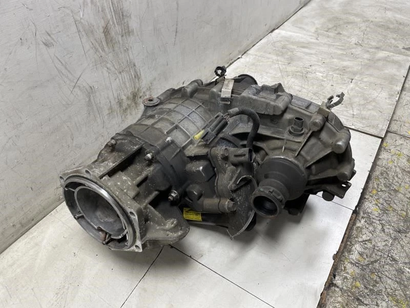 Chevrolet Suburban 1500 2002 caja de transferencia OEM+ Foto 4 de 4