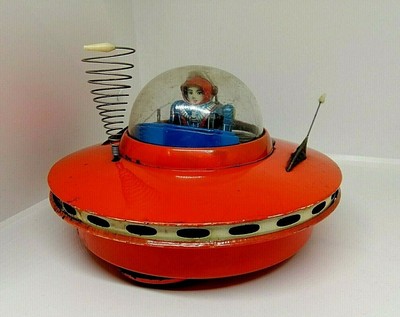 flying saucer toy