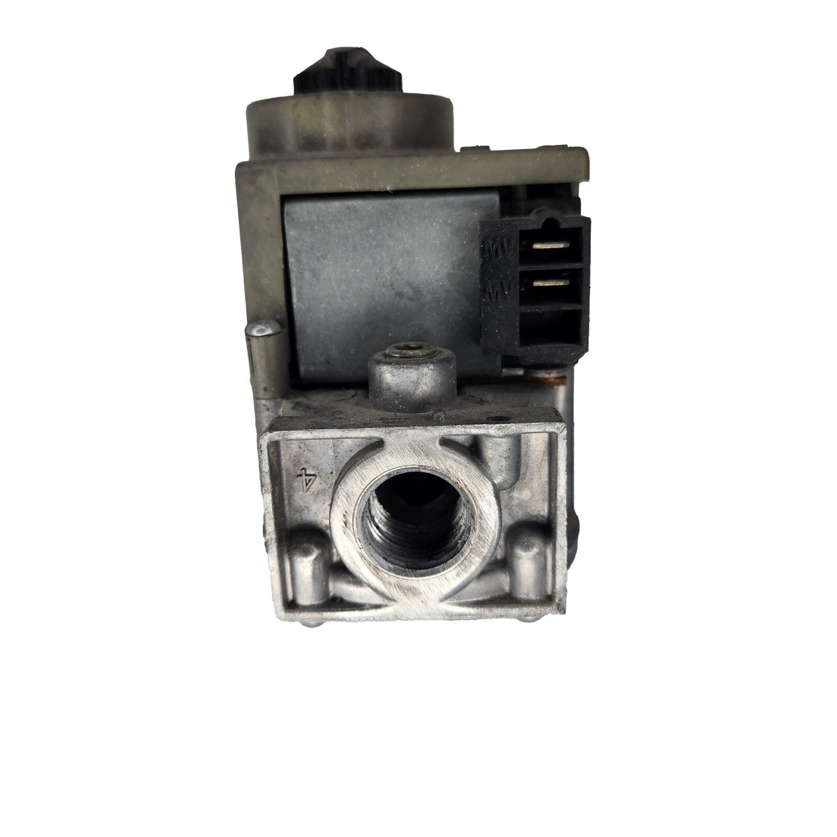 Honeywell VR8205S2262 Lennox Armstrong Ducane 60M1601 Furnace Gas