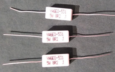 Lot of 3 Yageo 8.2 Ohm 5 Watt Power Resistors Cement Wirewound SQP500JB-8R2