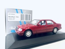 1/43 Minichamps Mercedes Benz E Class Mercedes-Benz E-Class Saloon E220 1993