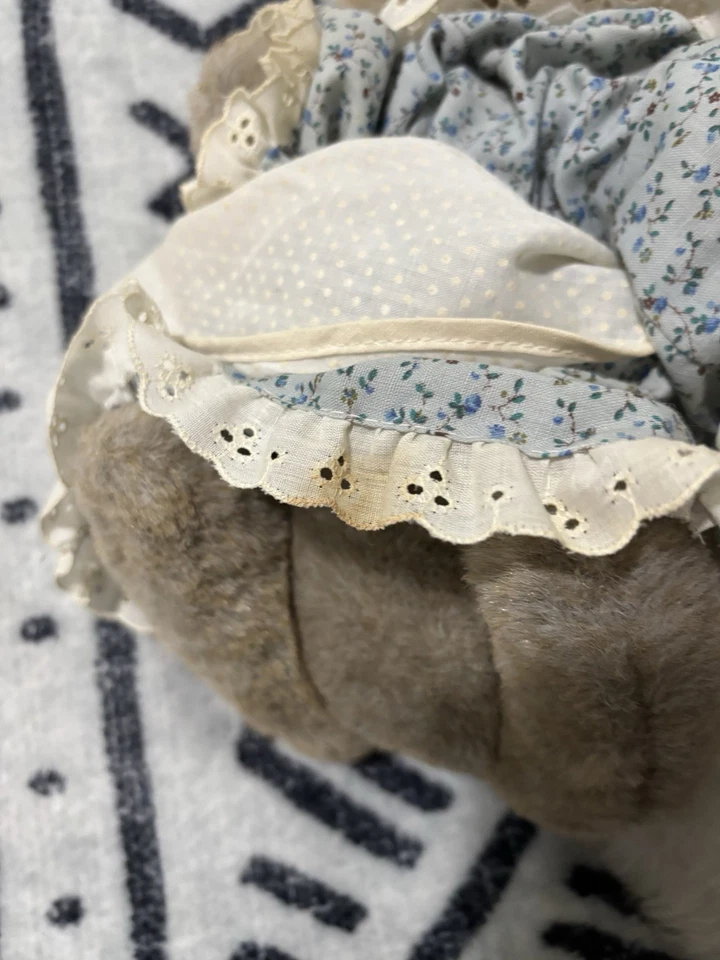 Vtg Eden Toys  Plush Cat, Purple Dress, Beatrix Potter, 12" Tall - Image 4 of 4