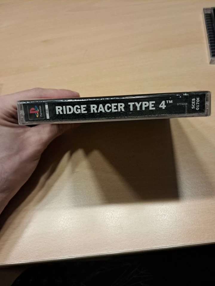 Playstation 1 PS 1 - Ridge Racer Type 4 - Mit Hi-Spec Demo CD - Bild 3 von 3