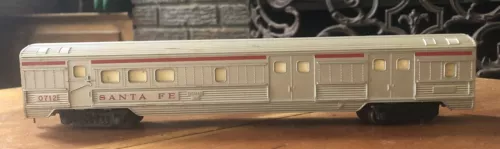 Santa Fe 1950s LIONEL TRAIN US MAIL PASSENGER CAR Made In USA