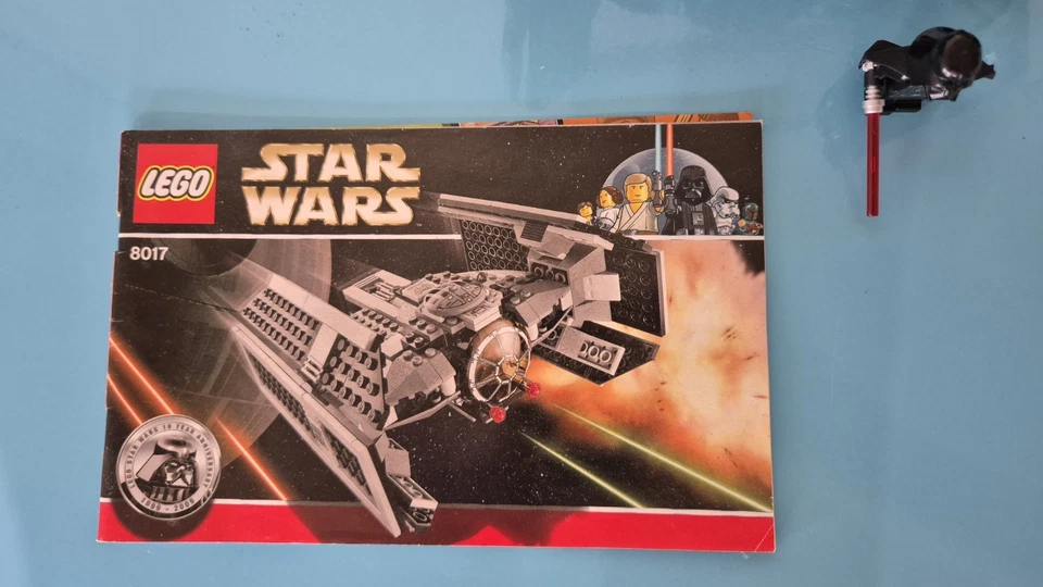 LEGO Star Wars 8017 Darth Vader's TIE Fighter, photo 4 sur 5