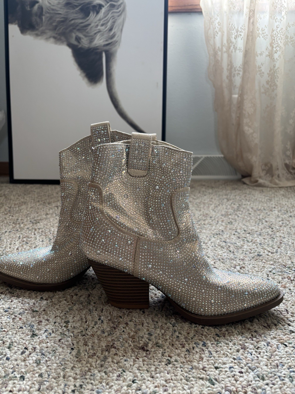 Women’s Jeweled Booties Size 7 Silver Ankle Boots