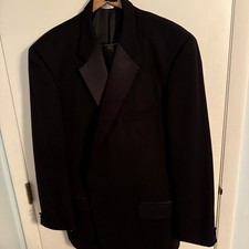 Versini Men's Tuxedo 46-48 Full Tux Jacket And Pants Combo Bundle. Black.