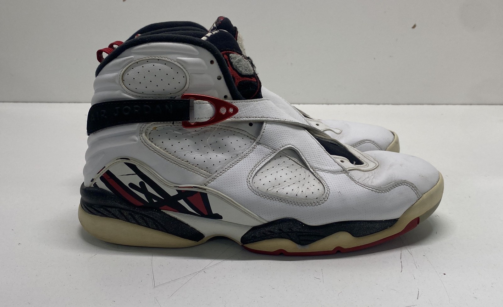 Nike White/red/black Solid Athletic Sneakers Men … - image 3