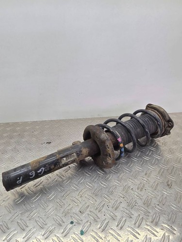 Volkswagen Golf VI 2010 Vorne Stoßdämpfer vorne 1K0413031BG Diesel RVP23566