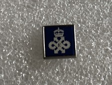 The Queens Award Industry Enamel Pin Lapel Badge 