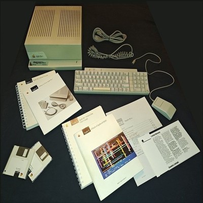 Apple IIgs A2S6000 ROM01 Vintage Computer | Tested w box keyboard & mouse