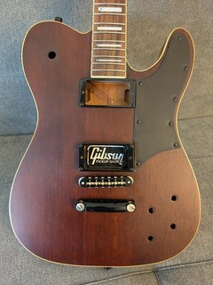 Rara chitarra Fender Squier Telecaster Tele 2005 progetto Husk noce camerato senza prezzo di riserva