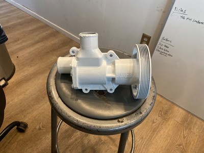 used volvo penta D6 engine cooling pump 21380890, raw water pump A-1